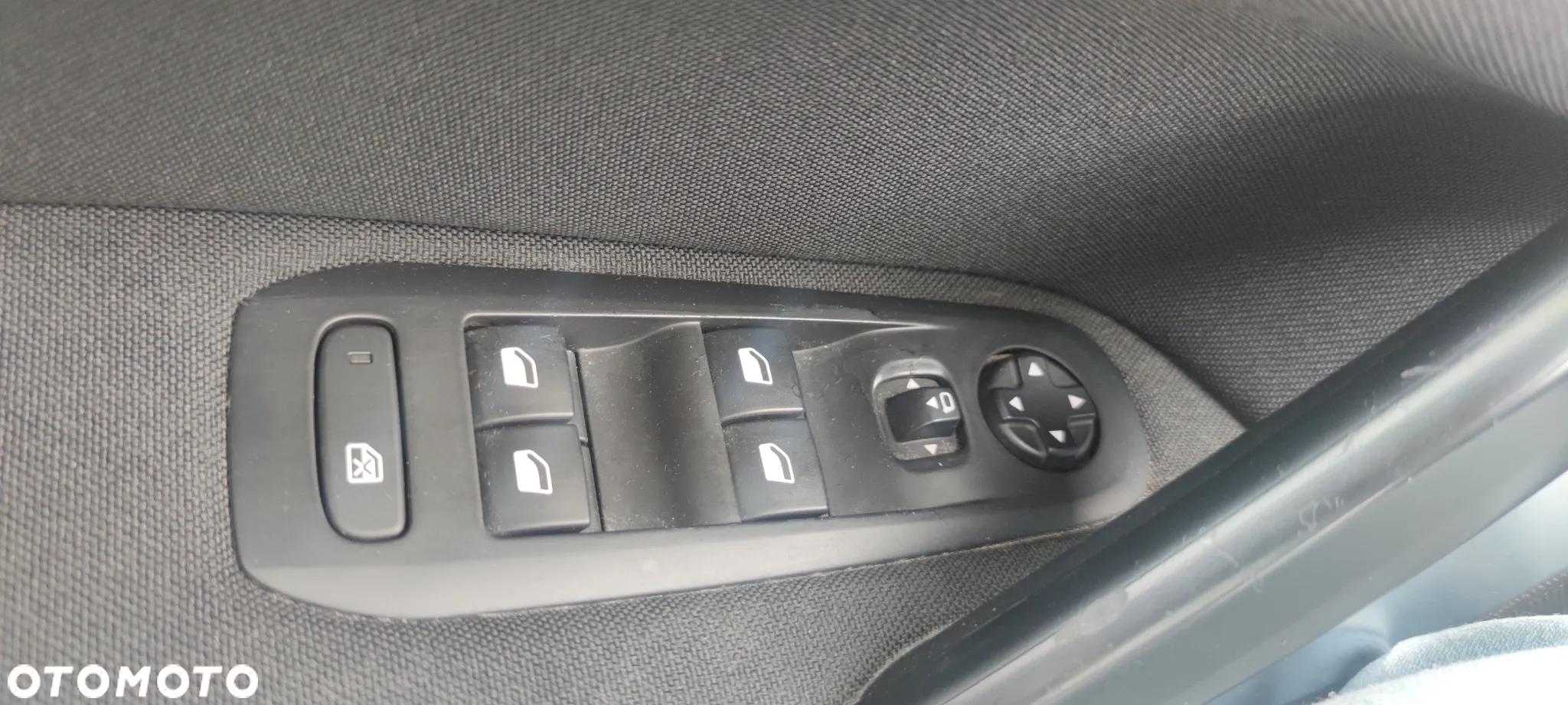 Peugeot 308 1.6 BlueHDi Active S&S - 14