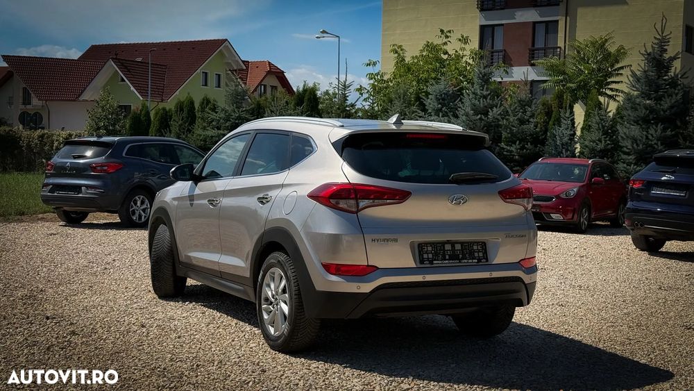 Hyundai Tucson blue 1.7 CRDi 2WD DCT Premium - 5