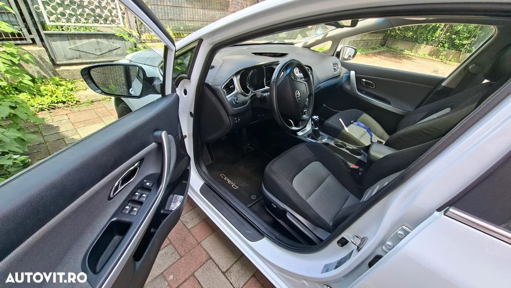 Kia Ceed 1.6 DSL BEST - 6