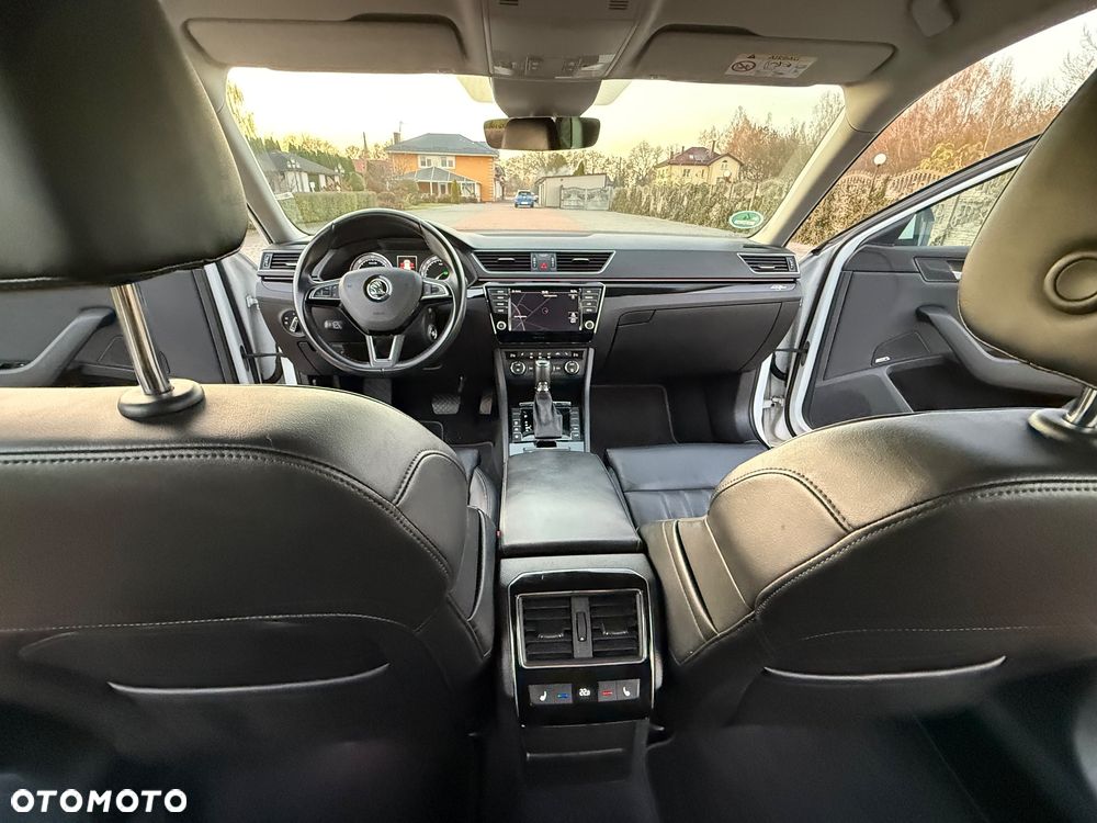 Skoda Superb 2.0 TDI DSG L&K - 26