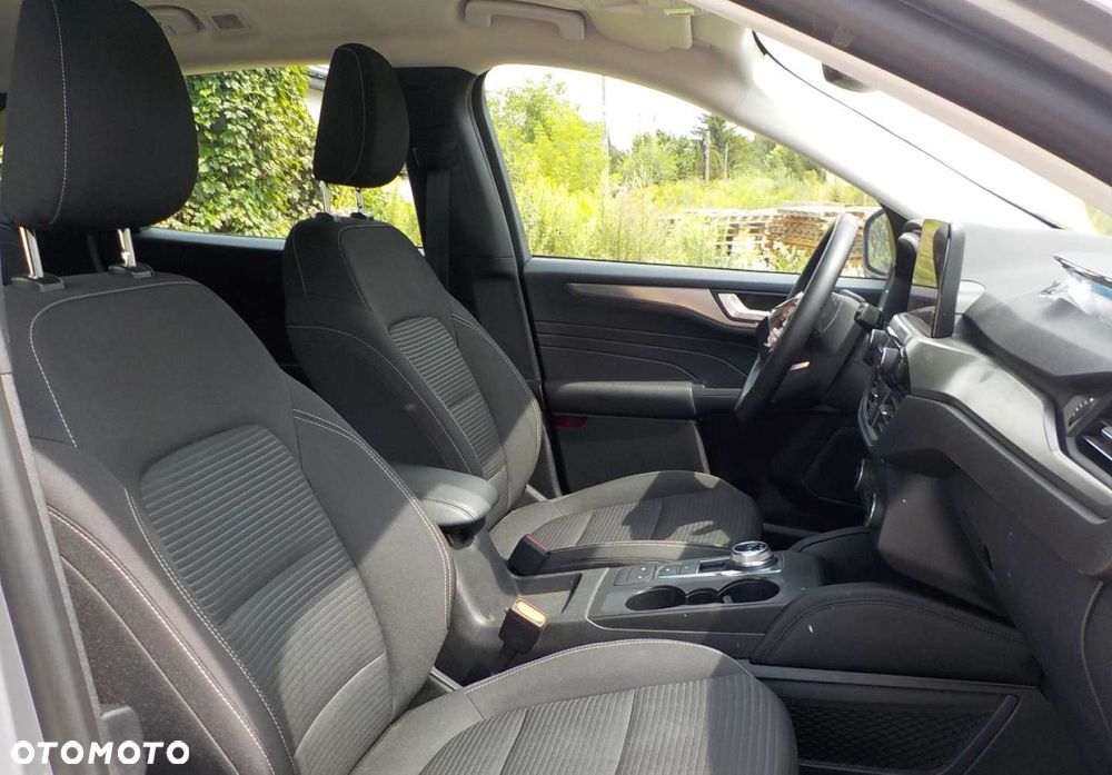 Ford Kuga - 20