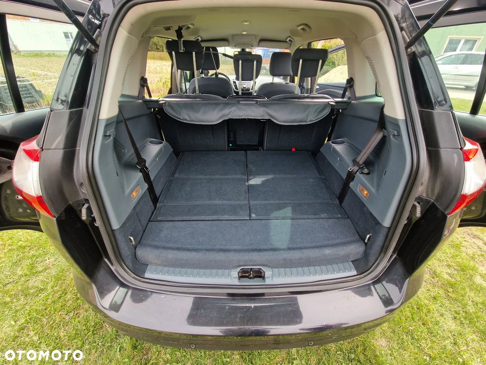 Ford Grand C-MAX 1.6 TDCi Titanium - 21