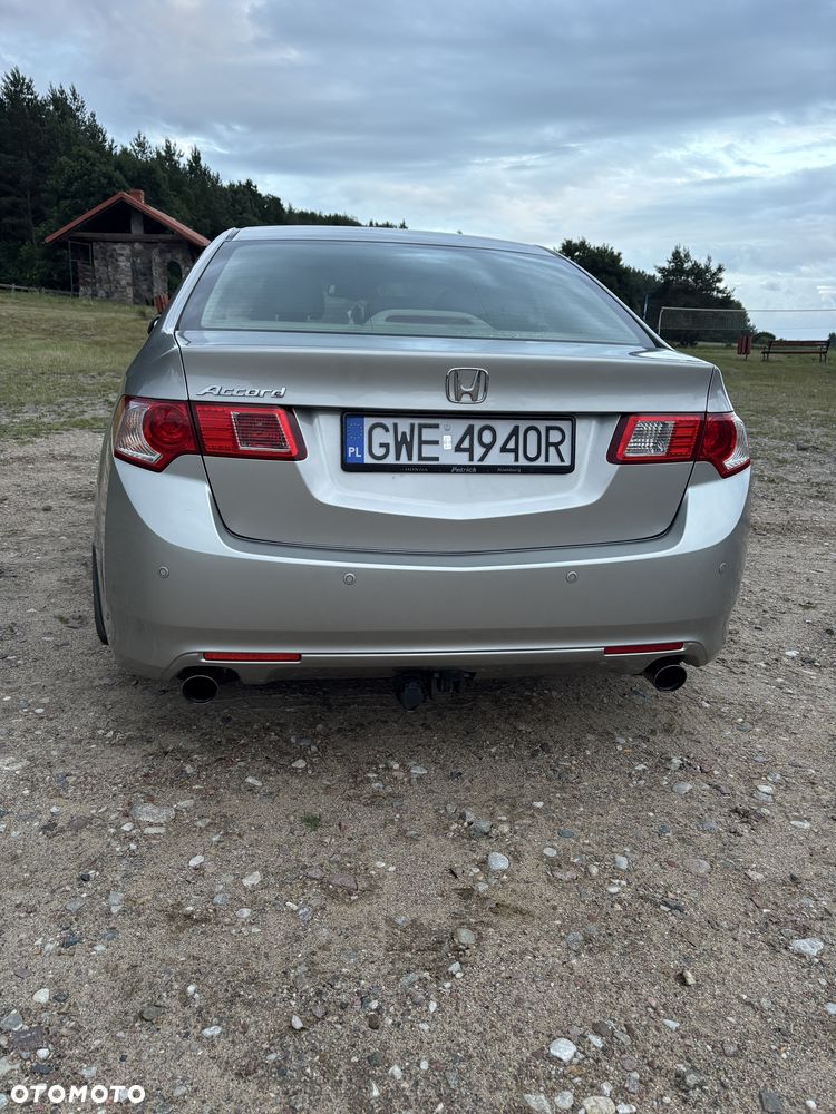 Honda Accord - 8