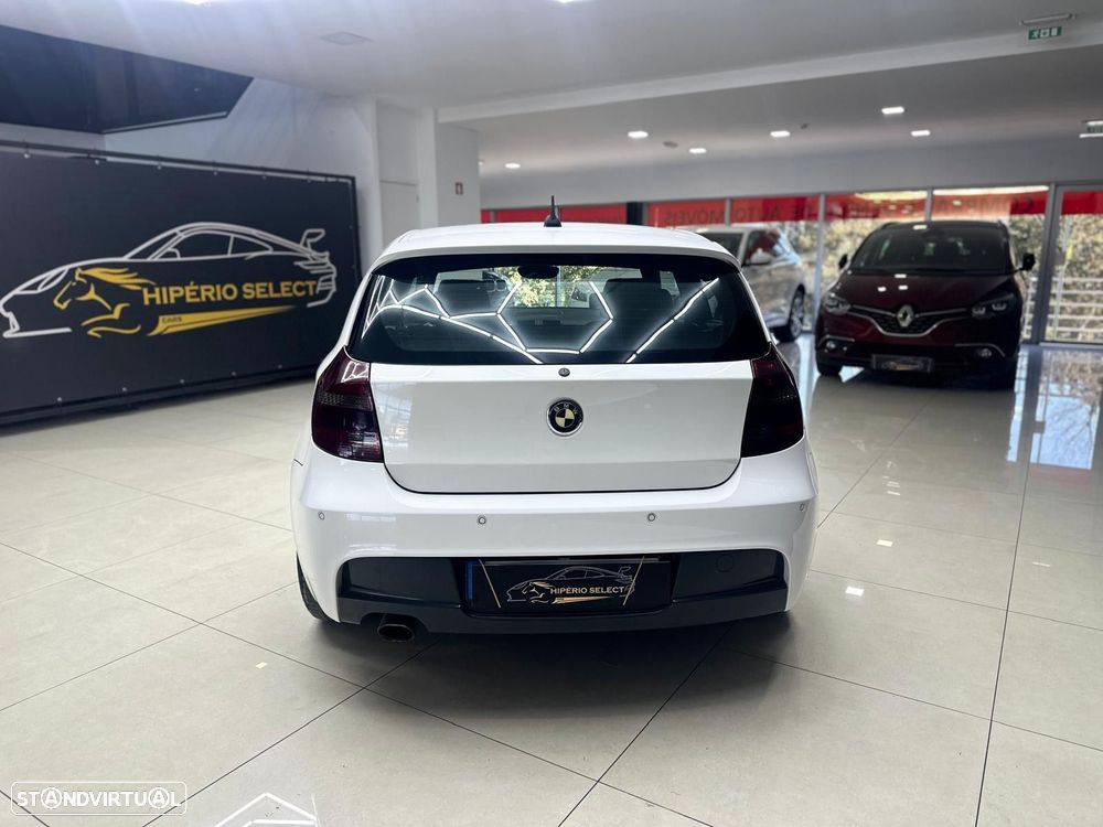 BMW 118 d Coupe Limited Edition Lifestyle c/ M Sport Pack - 3