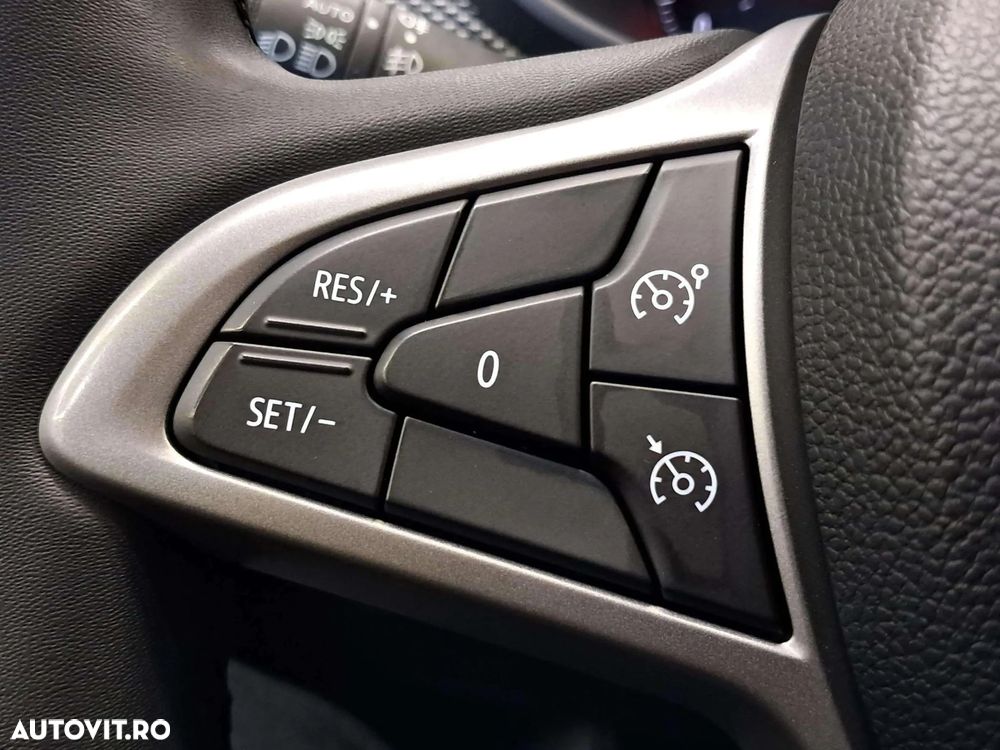 Dacia Logan TCe 90 MT6 Expression - 16