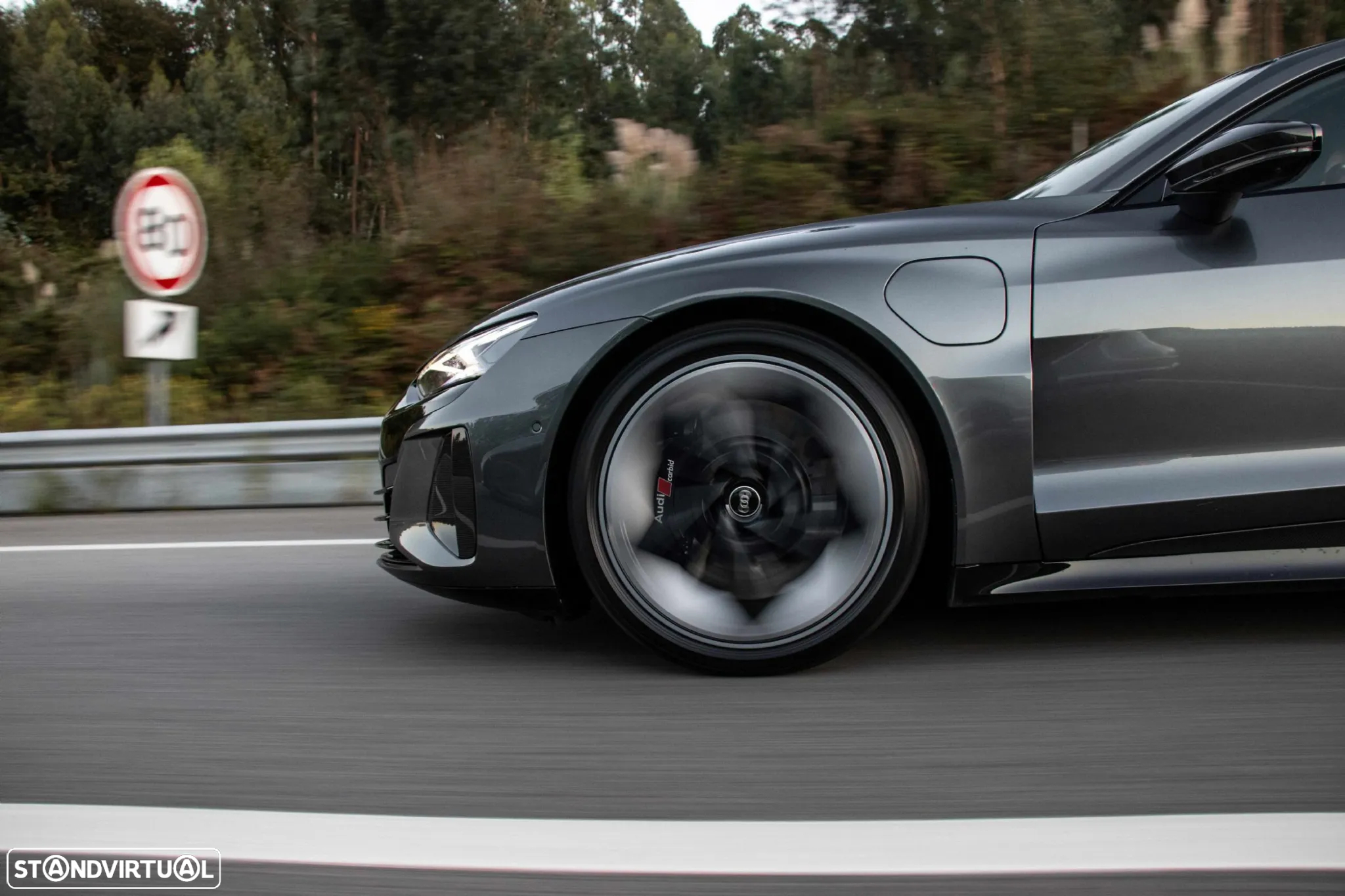 Audi RS e-tron GT quattro - 5