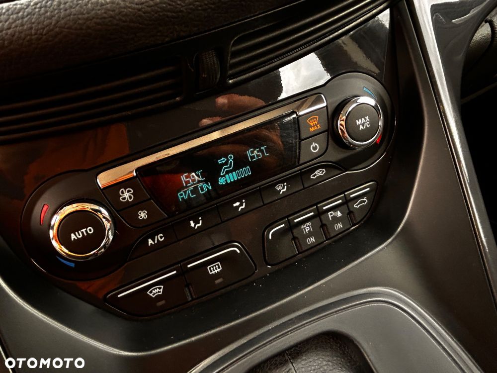 Ford Kuga 2.0 TDCi 4WD Titanium - 31