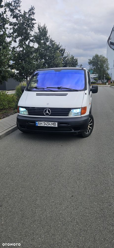 Mercedes-Benz Vito - 2