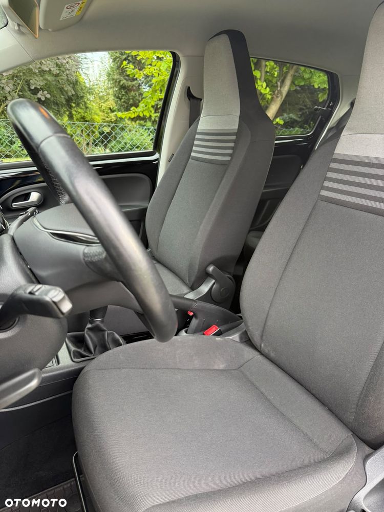 Volkswagen up! 1.0 White Style - 6