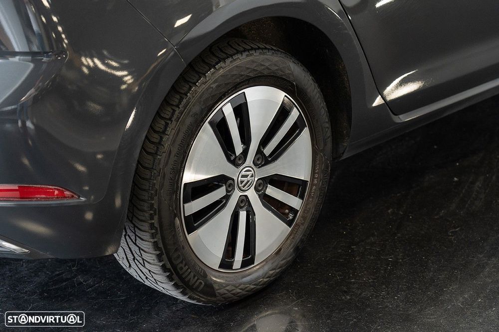 VW e-Golf Standard - 11