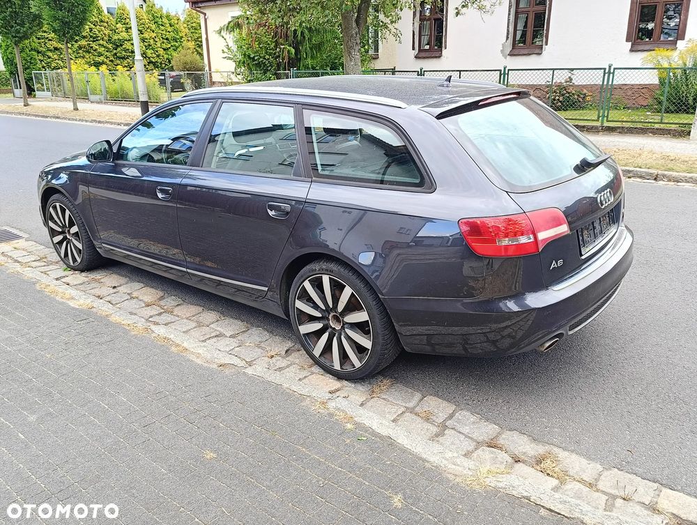 Audi A6 - 4