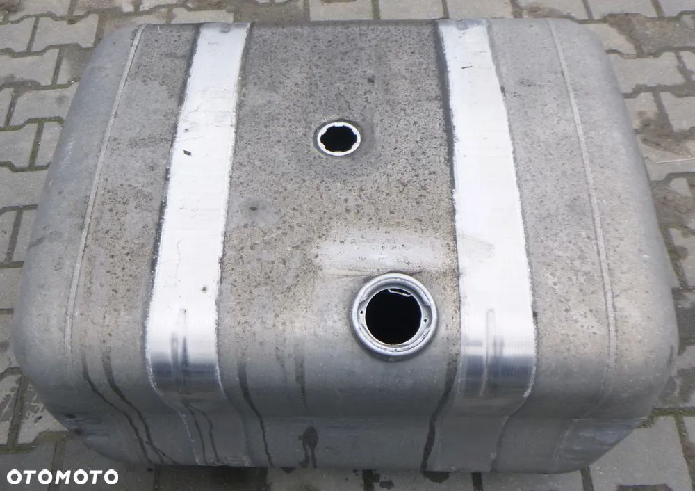 Mercedes Actros Zbiornik Paliwa A9604703104 - 1