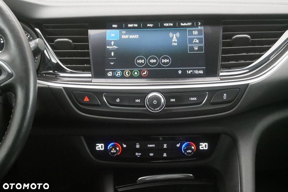 Opel Insignia - 10
