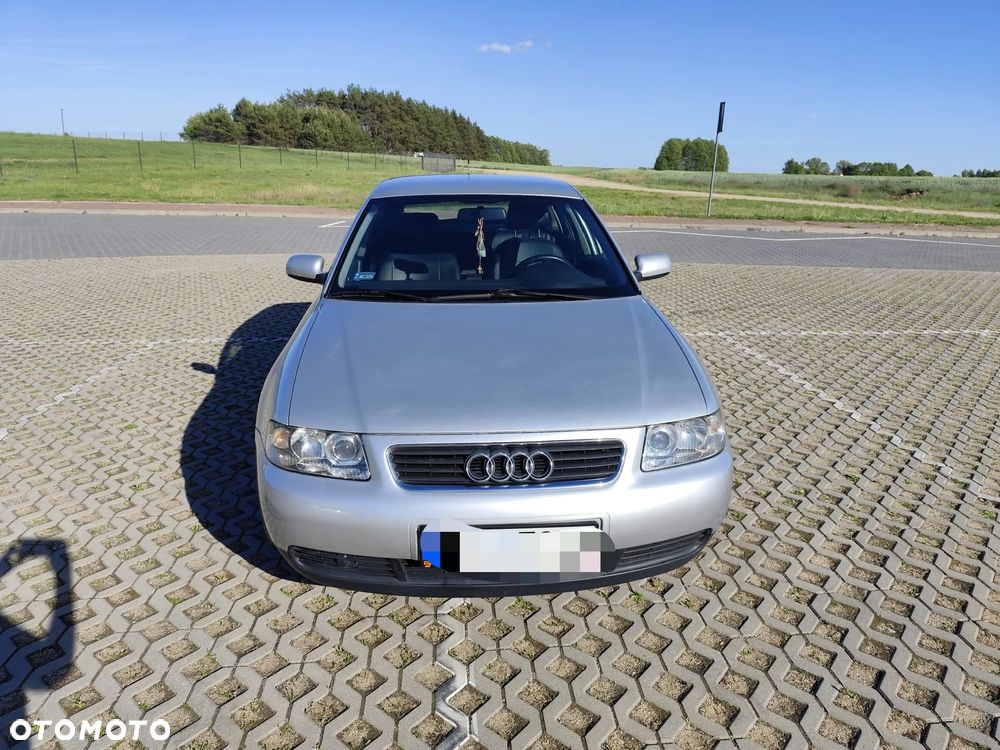 Audi A3 Sportback - 3