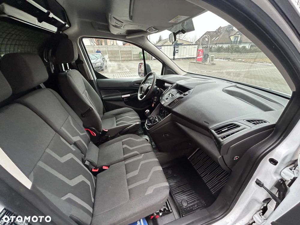 Ford Transit Connect - 10
