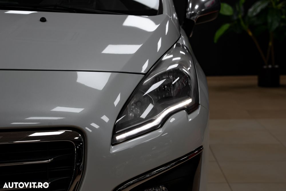 Peugeot 3008 BlueHDi 120 EAT6 Stop & Start Allure - 17