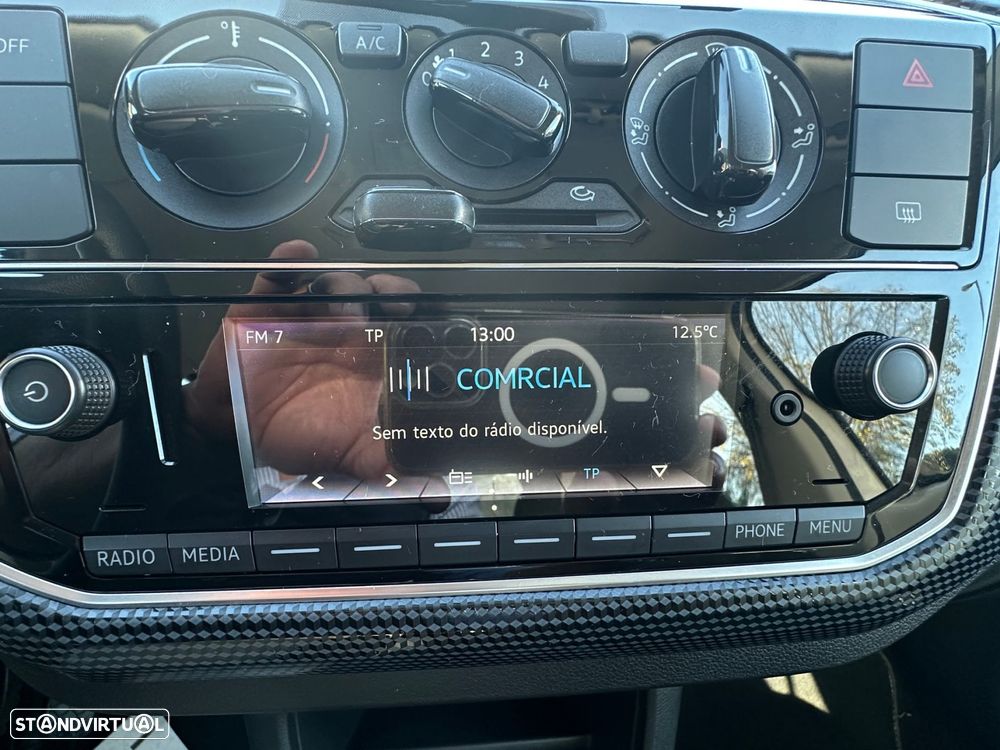 VW Up! 1.0 Move - 18