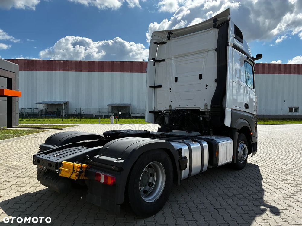Mercedes-Benz Actros 1845 LS - 4