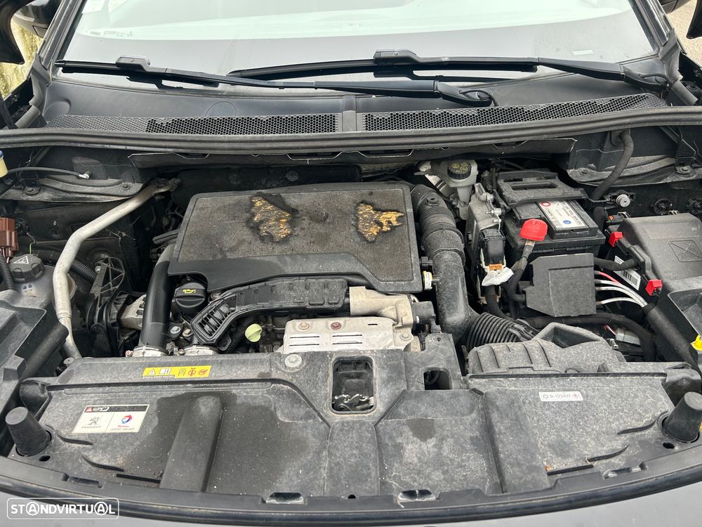 Peugeot 5008 1.2 PureTech Active - 15