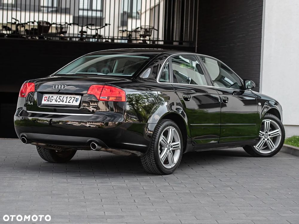 Audi A4 Limousine 1.8 T - 13