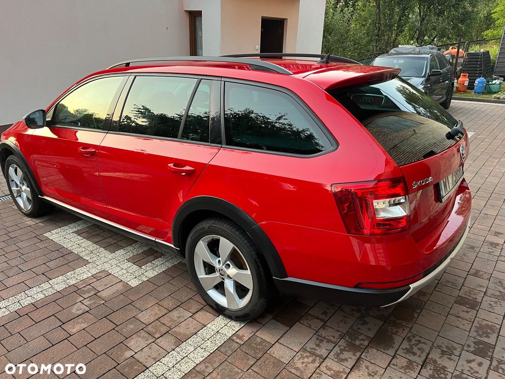 Skoda Octavia Scout 2.0 TDI 4x4 DSG - 5