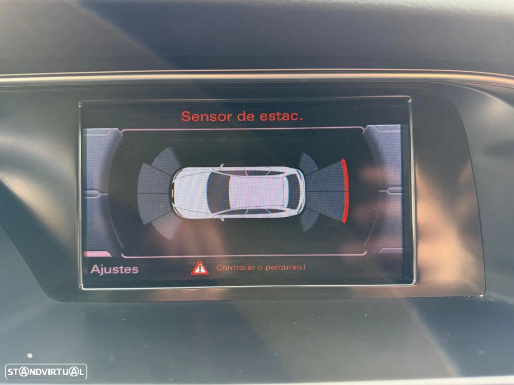 Audi A4 Avant 2.0 TDI Business Line S-line - 27