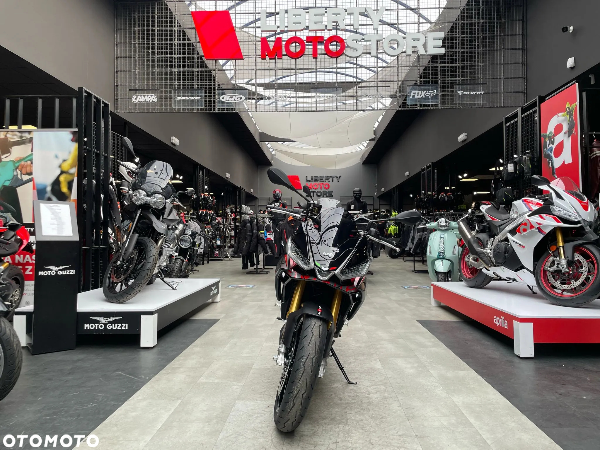 Aprilia Tuono - 7