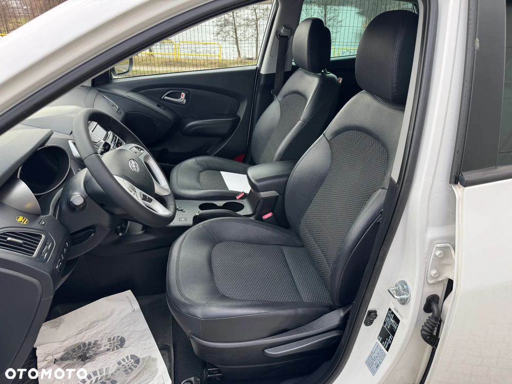 Hyundai ix35 - 12