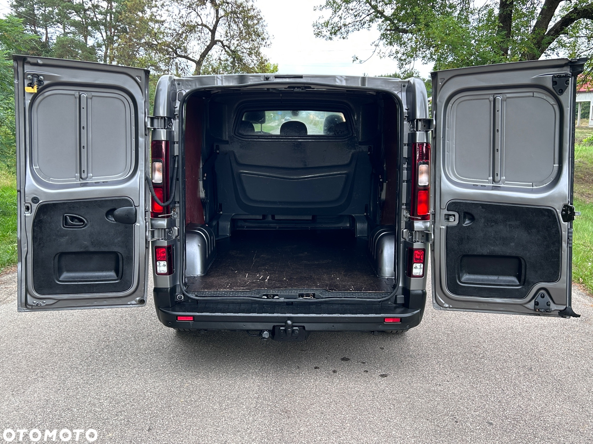 Renault TRAFIC - 12