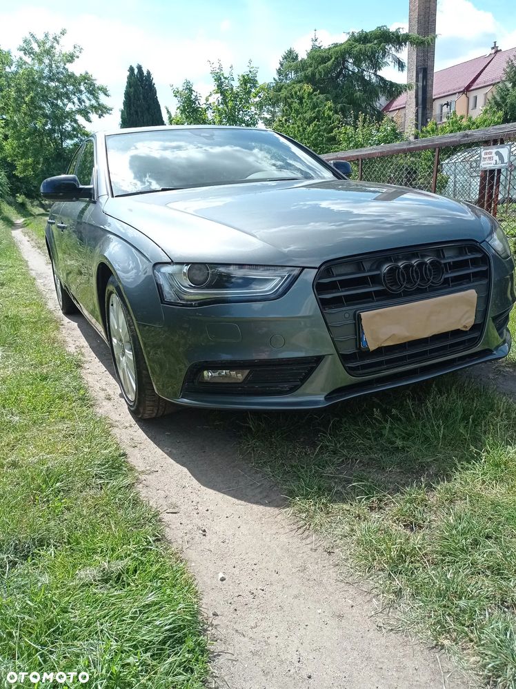 Audi A4 Limousine 2.0 TDI DPF clean diesel multitronic S line Sportpaket - 2