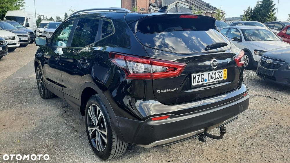 Nissan Qashqai 1.3 DIG-T AKARI - 3