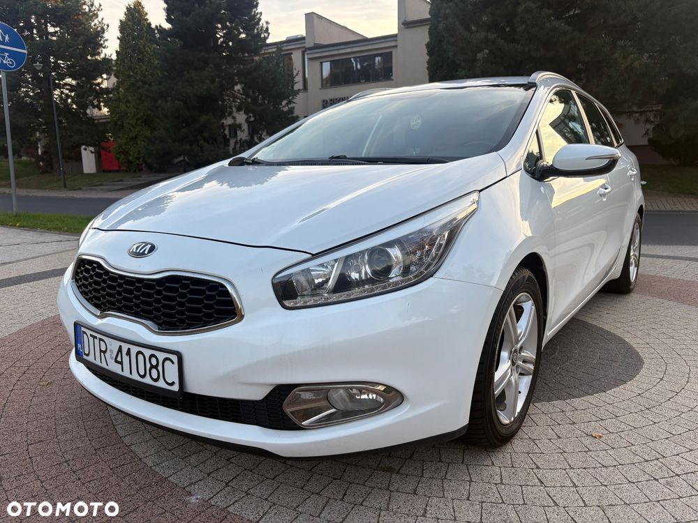 Kia Ceed - 17