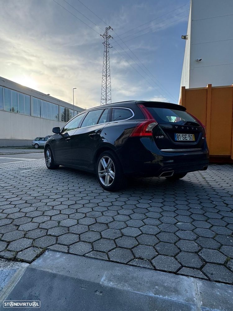 Volvo V60 - 16