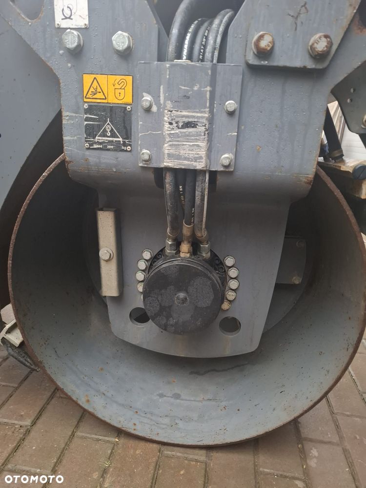 Dynapac CC1100 - 3