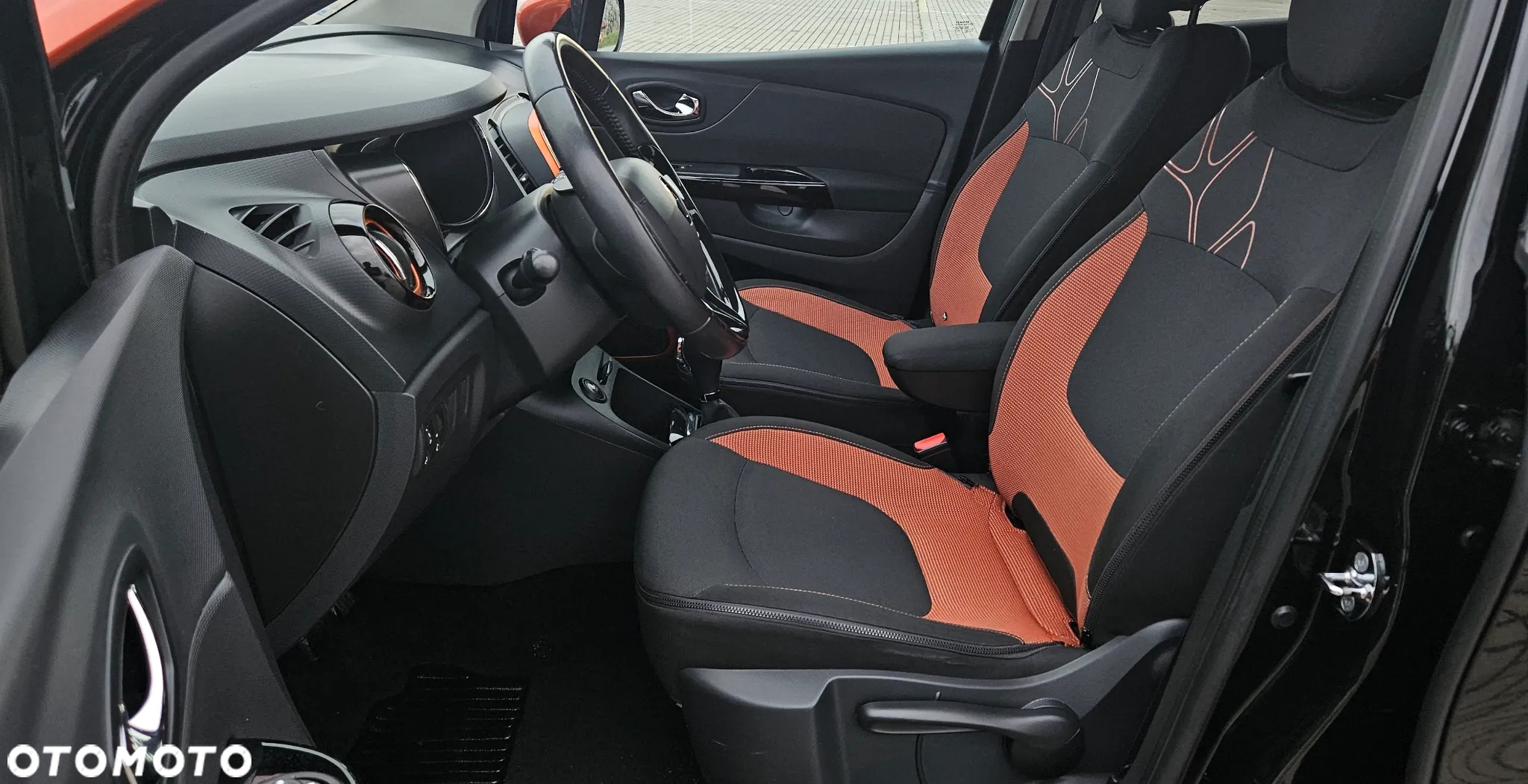 Renault Captur 1.2 TCe Zen EDC - 10