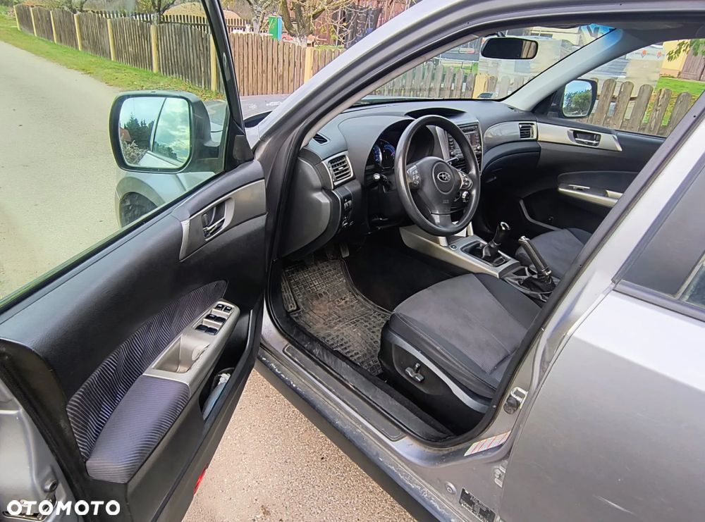 Subaru Forester 2.0 XA 000 - 8