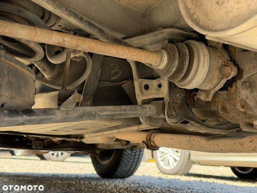 Toyota RAV4 - 11