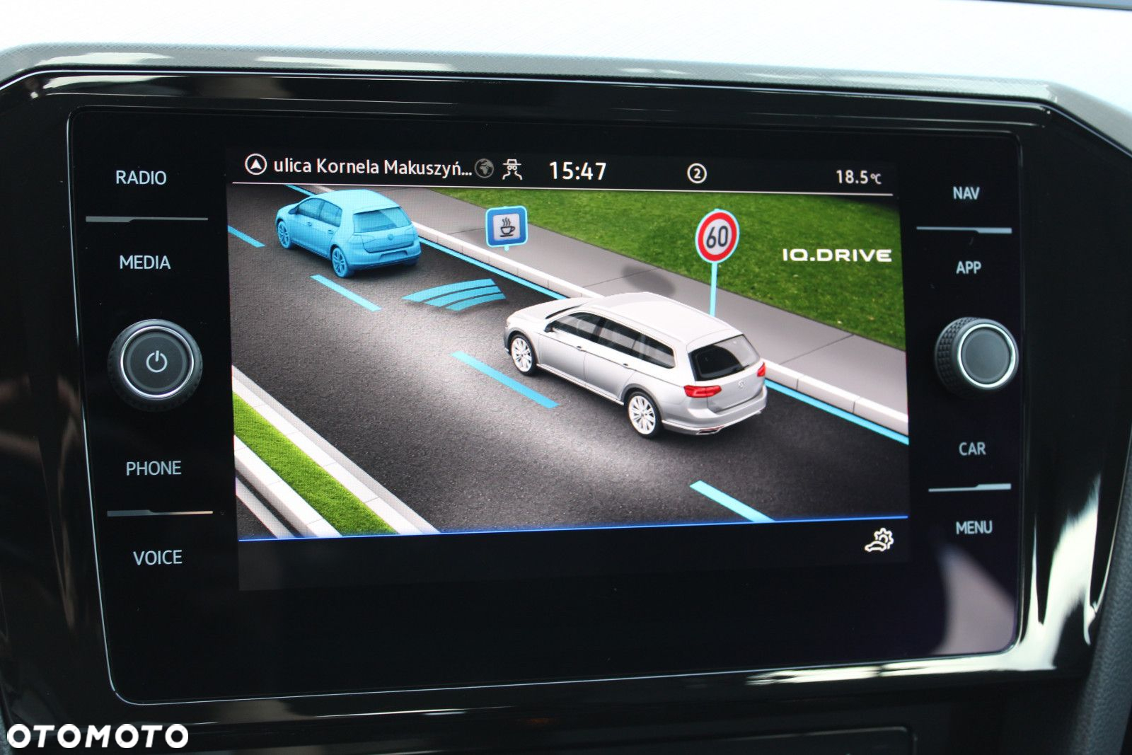 Volkswagen Passat 1.5 TSI EVO Business DSG - 23