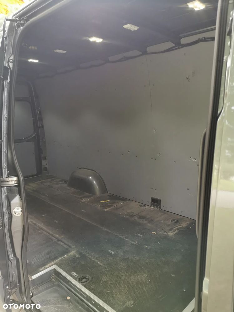 Mercedes-Benz Sprinter 2,0 319 CDI 4325 mm - 9