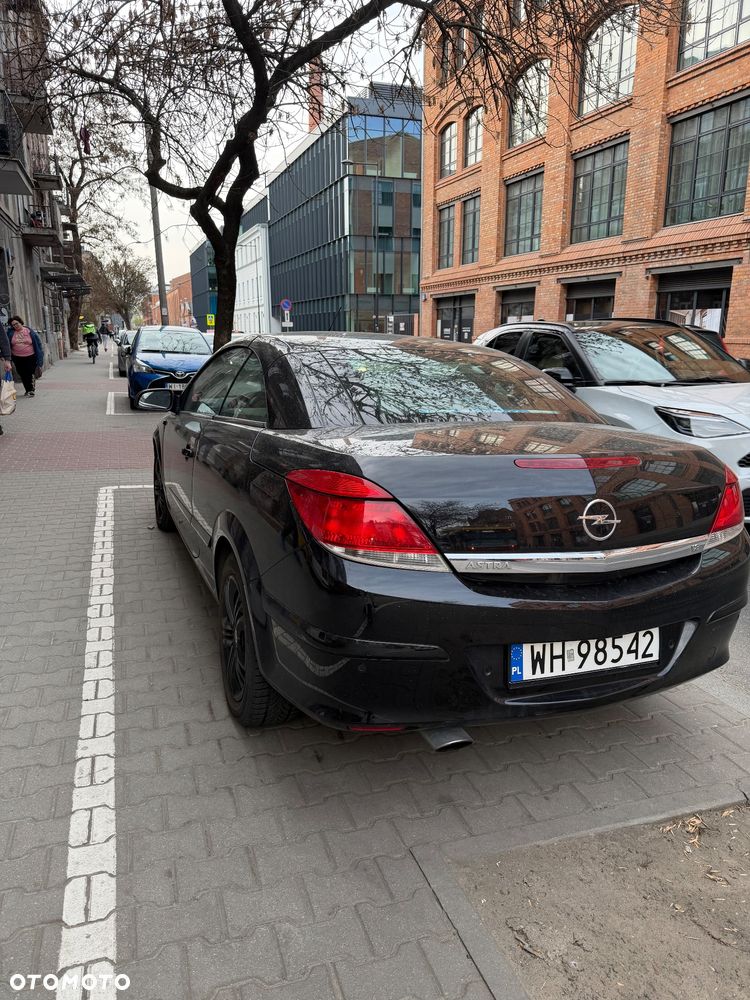 Opel Astra - 4