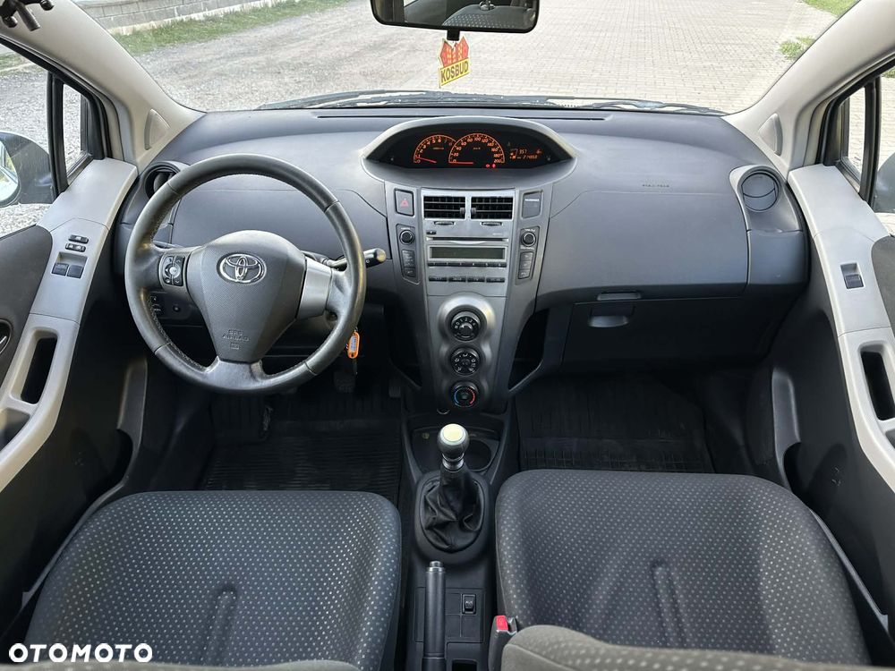Toyota Yaris 1.33 Life - 11