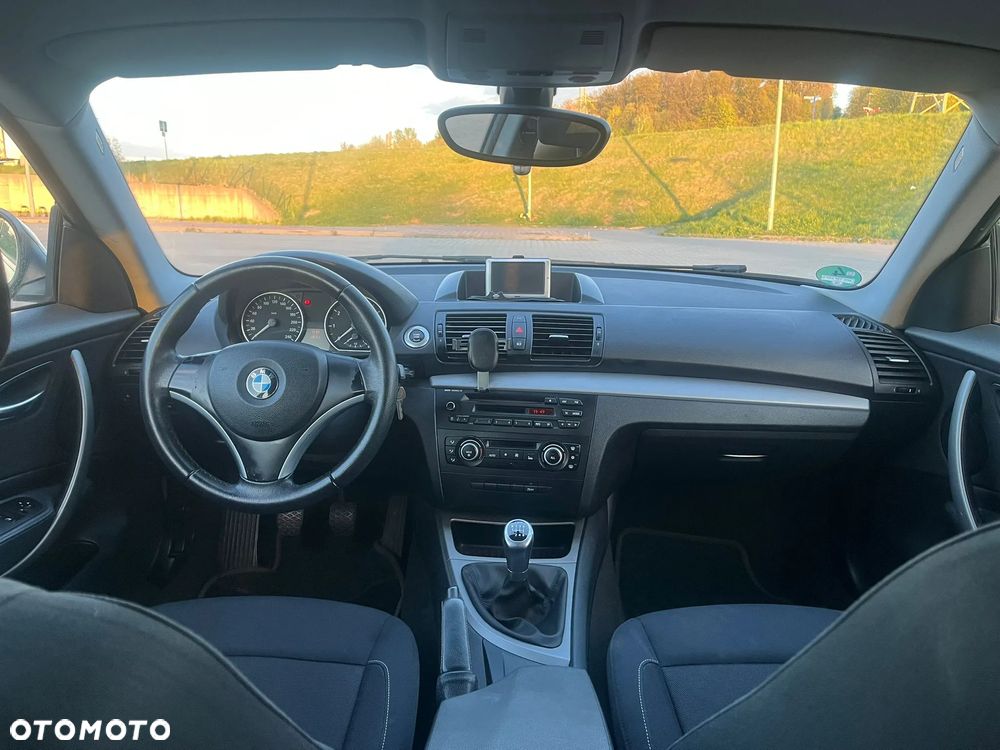 BMW Seria 1 116i Edition Sport - 15