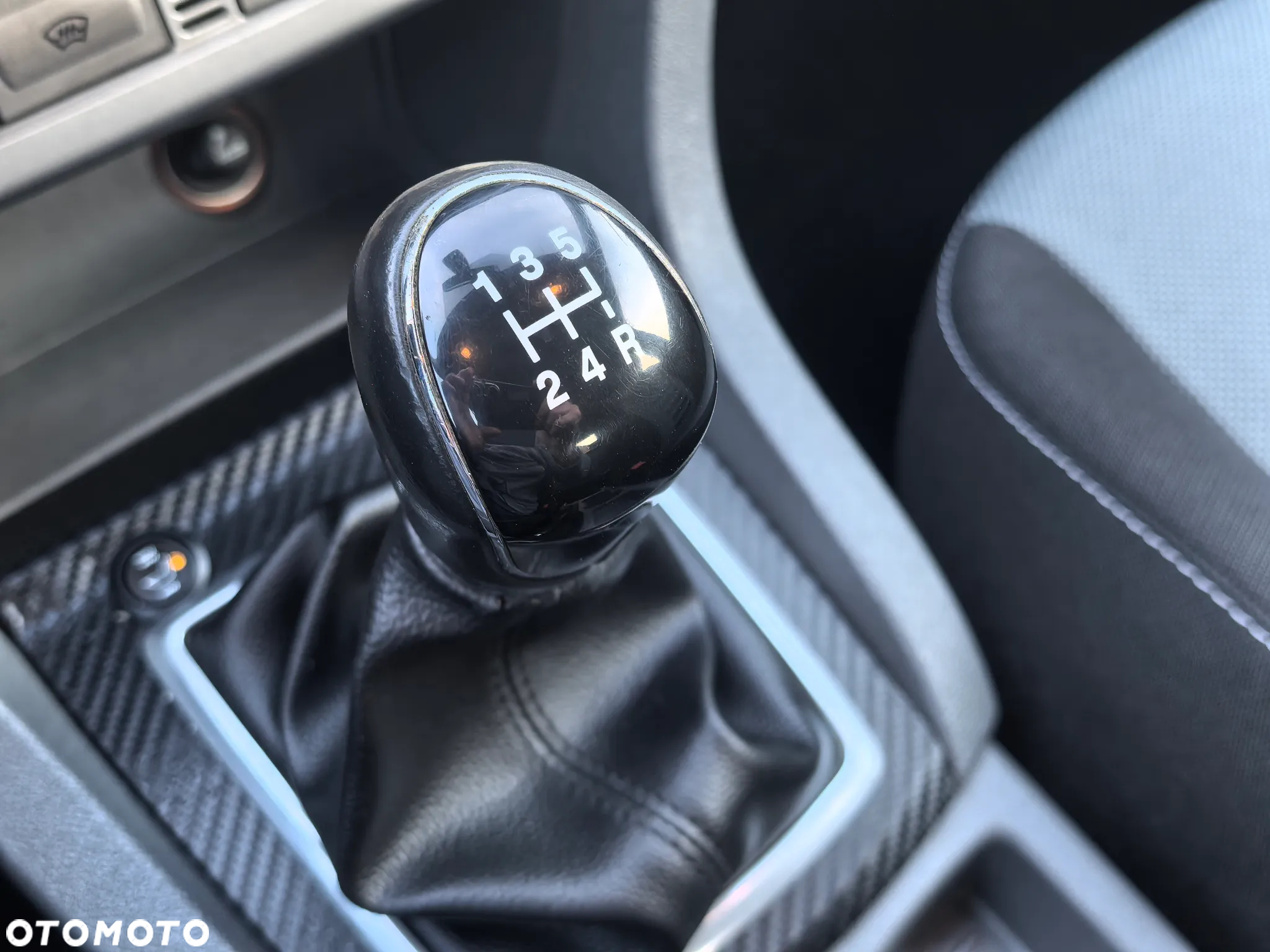 Ford Focus 1.6 16V Style+ - 26