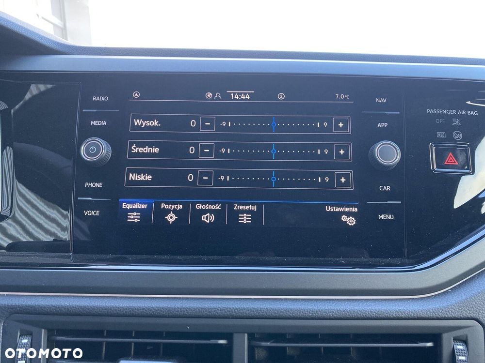 Volkswagen Taigo - 38