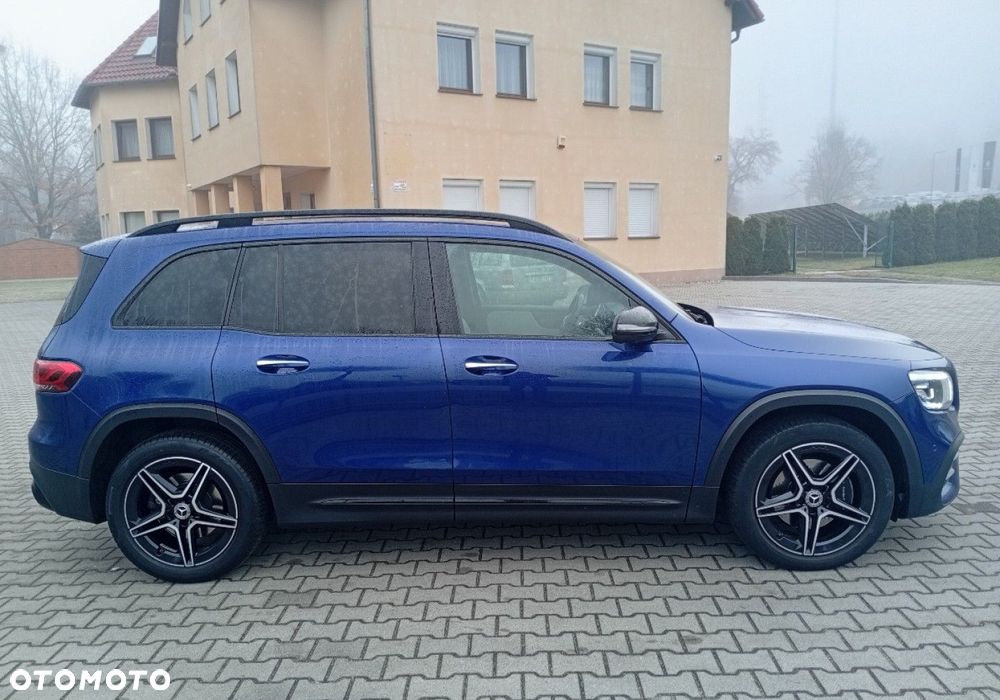 Mercedes-Benz GLB - 7