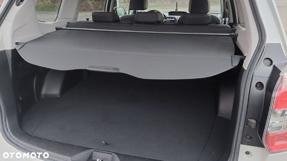 Subaru Forester 2.0 XT Platinum Lineartronic - 38