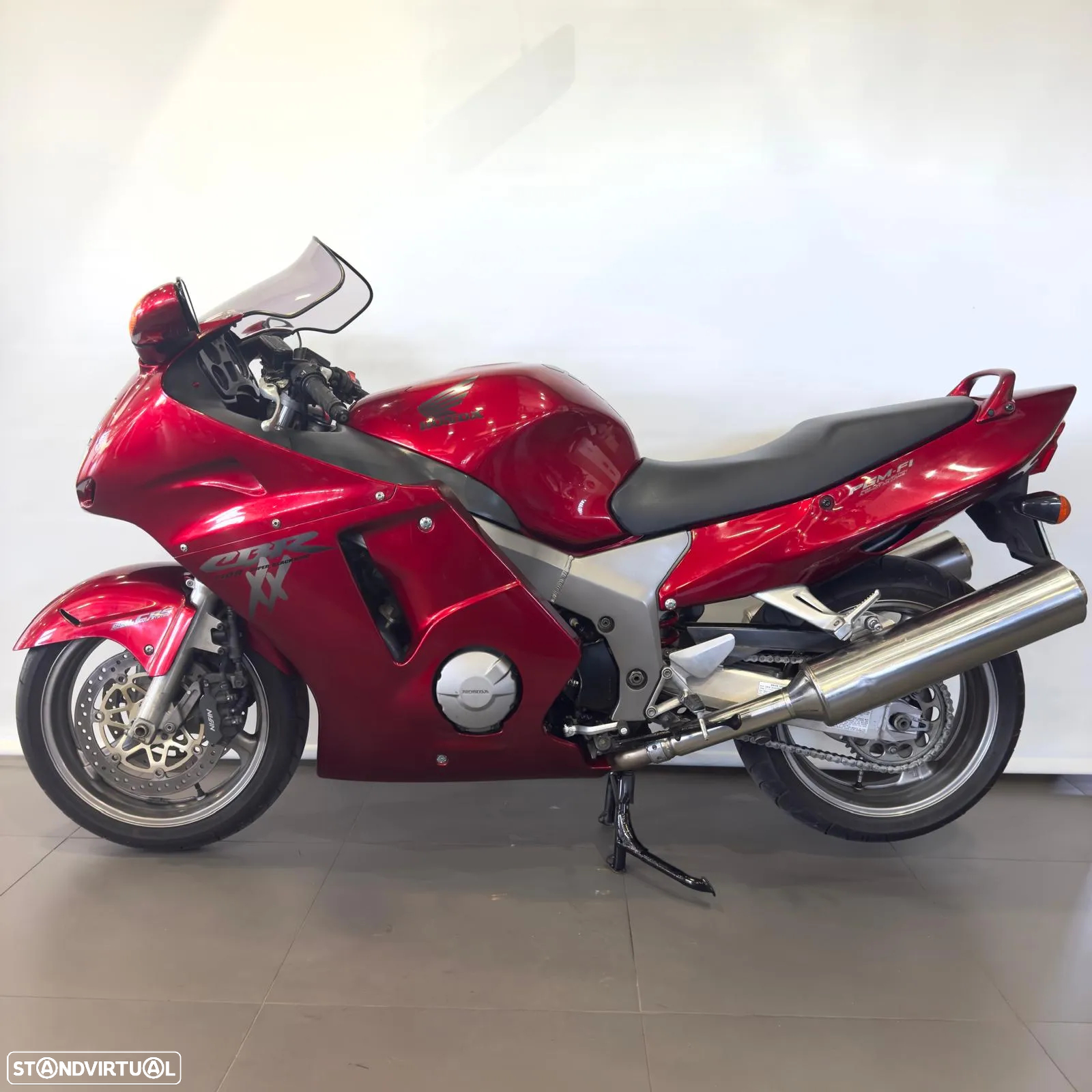 Honda CBR 1100 XX - 4