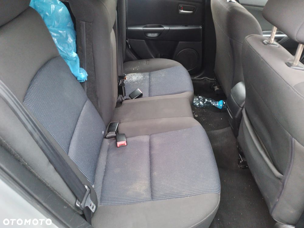 MAZDA 3 BK 1.6B 03-07 RADIO 22V - 40