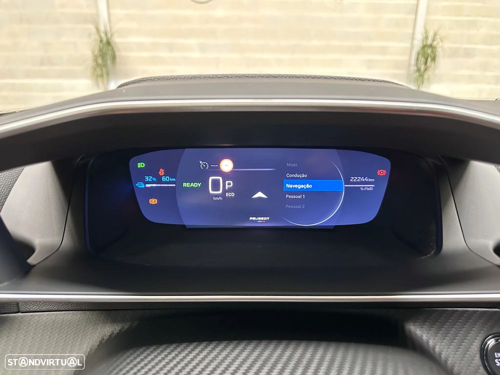 Peugeot e-2008 54 kWh GT - 56