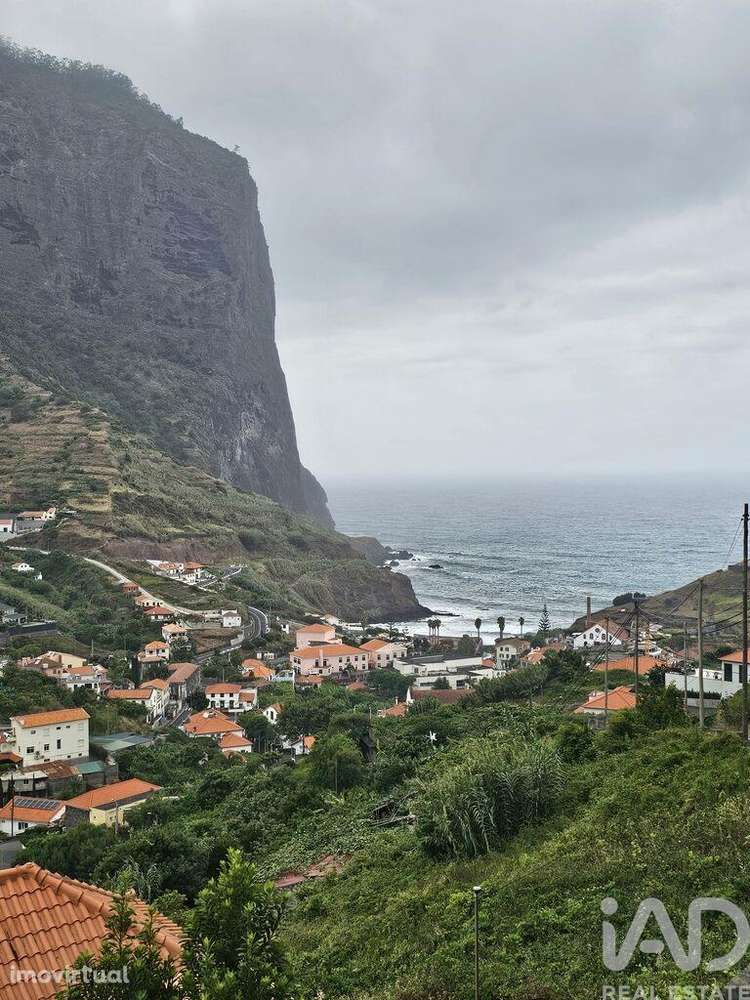 Terreno em Porto da Cruz de 610,00 m2 - Grande imagem: 3/11
